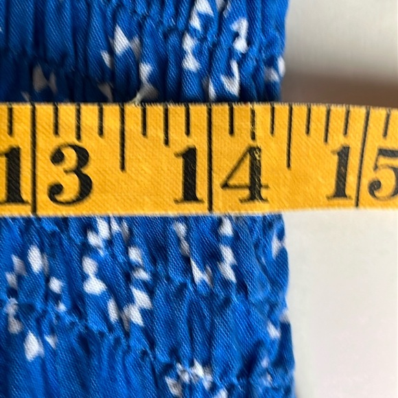 Croft & Barrow Smock Sleeveless Midi Dress Geometric Design M Blue White Casual. - Picture 11 of 12